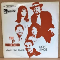 Light Sings / Viva ! (Viva Tirado)
