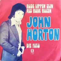 Rode Lippen Zijn Als Rode Rozen / Die Foto