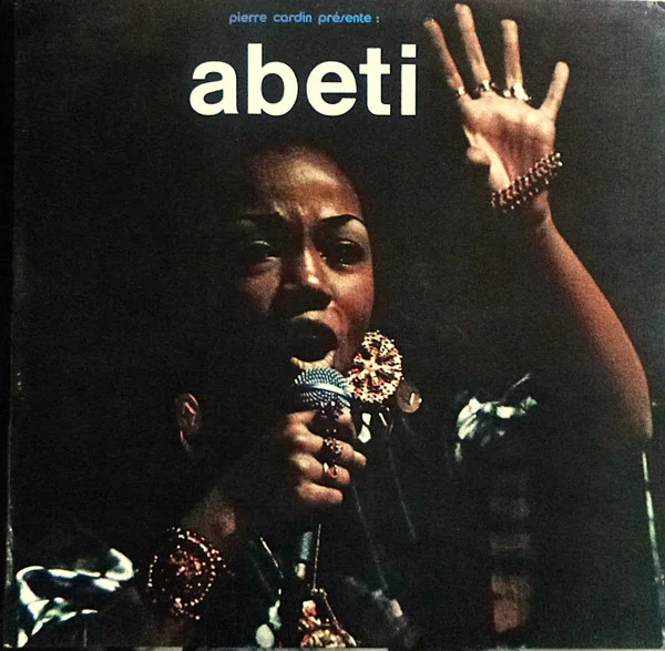 Pierre Cardin Présente: Abeti