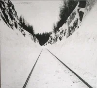 Thin Peaks