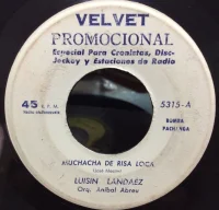Muchacha De Risa Loca