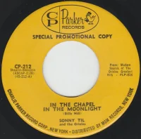 In The Chapel In The Moonlight / Hey! Little Woman