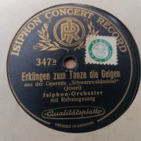 Erklingen Zum Tanze Die Geigen / Mädle Aus Dem Schwarzen Wald