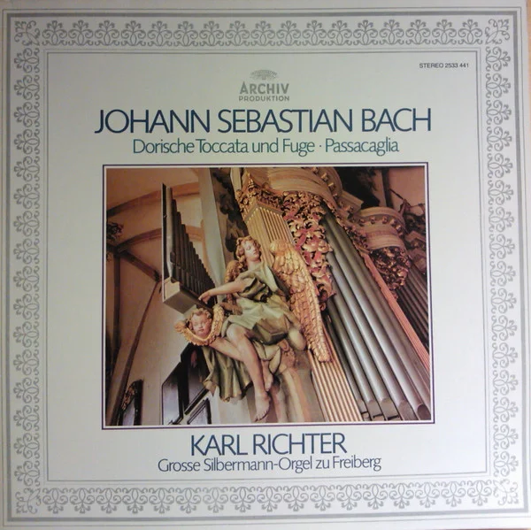 Dorische Toccata Und Fuge • Passacaglia