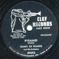 Gold Nugget Sam / Pyramid