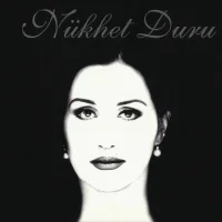 Nükhet Duru
