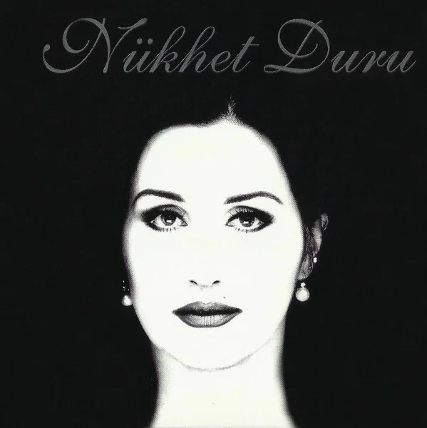 Nükhet Duru