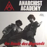 Am Rande Des Abgrunds