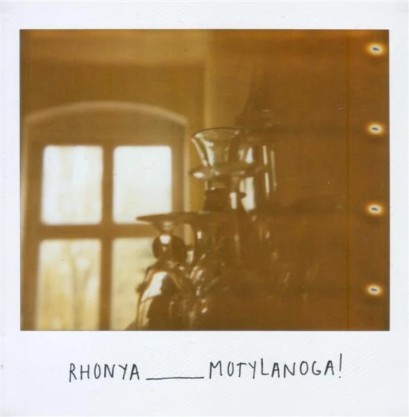 Motylanoga!