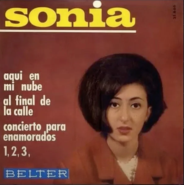 Aqui En Mi Nube / Al Final De La Calle / Concierto Para Enamorados / 1, 2, 3