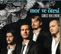 Güneşi Beklerken