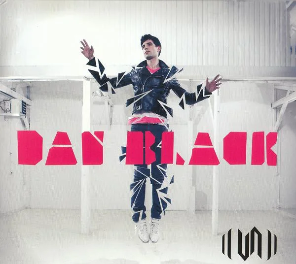((Un))