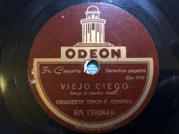Viejo Ciego / Esta Noche Me Emborracho