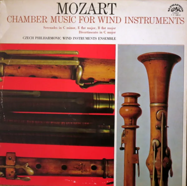 Chamber Music For Wind Instruments (Serenades In C Minor, E Flat Major, B Flat Major, Divertimento In C Major)