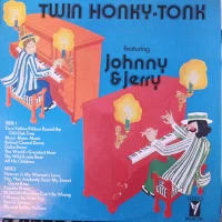 Twin Honky-Tonk
