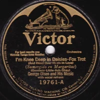 I'm Knee Deep In Daisies / Hot Aire