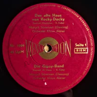 Das Alte Haus Von Rocky-Docky / Die Gipsy-Band / Eine Rosarote Kuh / Schuster Bleib' Bei Deinem Leisten