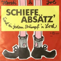 Schiefe Absätz' Und In Jedem Strumpf Ein Loch