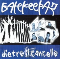Dietro Il Cancello