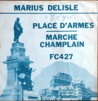 Marche Champlain / Place D'Armes