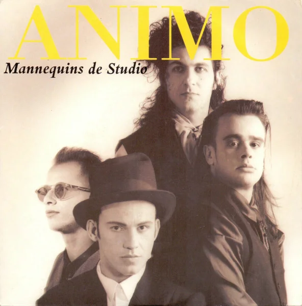 Mannequins De Studio