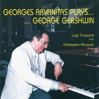 Plays... George Gershwin