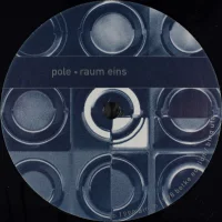 Raum Eins / Raum Zwei