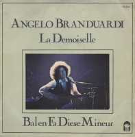 La Demoiselle / Bal En Fa Diese Mineur
