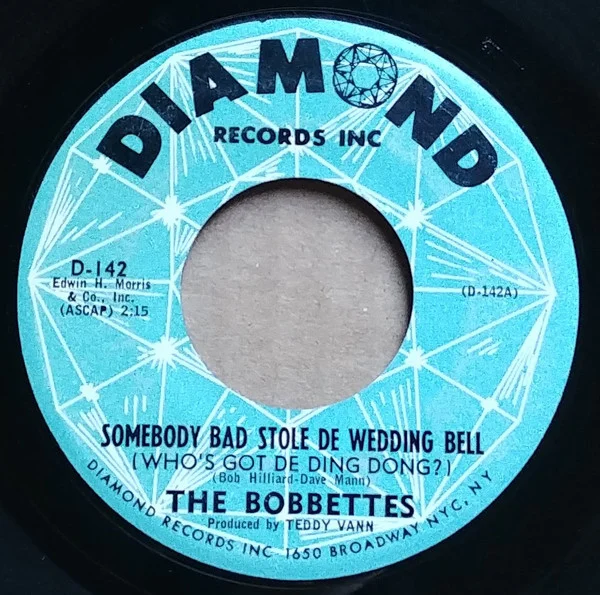 Somebody Bad Stole De Wedding Bell (Who's Got De Ding Dong?) / Close Your Eyes
