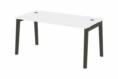 Стол руководителя на деревянных опорах Onix wood direct OW.SRR-4.8