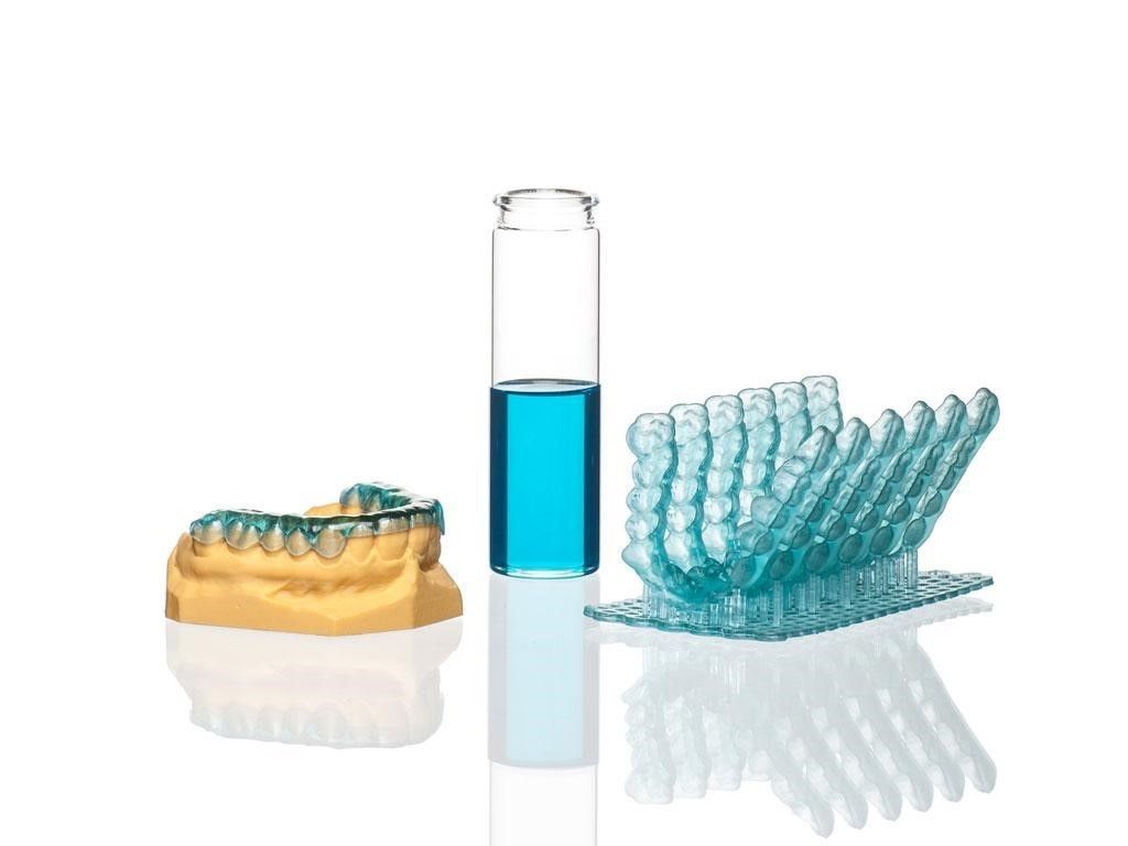 Фотополимер NextDent Ortho Rigid, оттенок Blue (голубой). Упаковка 1000 гр., арт: NDORBL01000