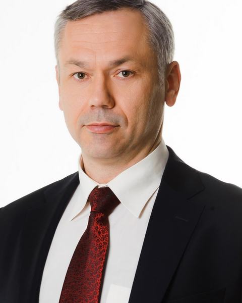 Александр Травников