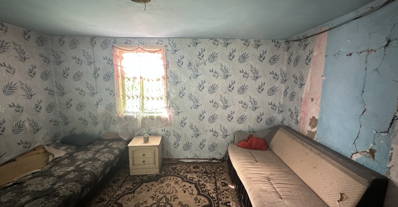 Продаю дом и земельный участок.
