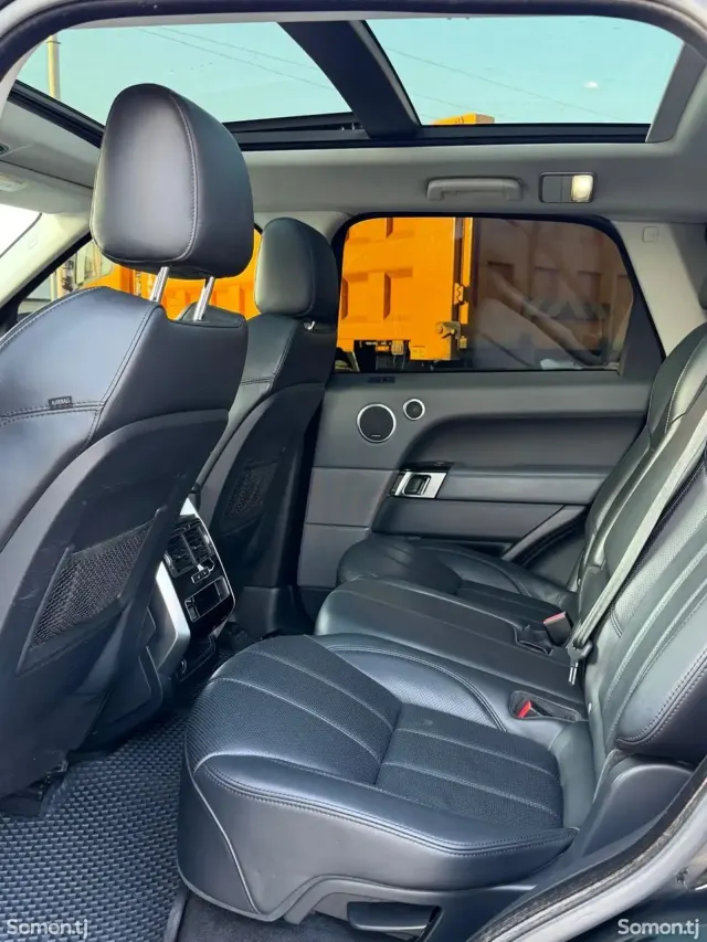 Land Rover Range Rover Sport 2014 · 3.0 AT