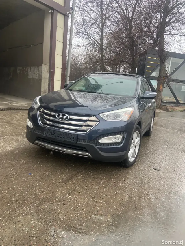 Hyundai Santa Fe 2015 · 2.0 AT