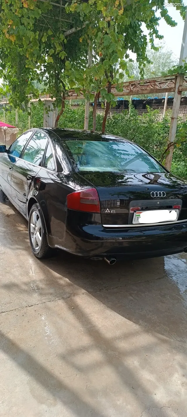 Audi A6 2003 · 2.4 AT