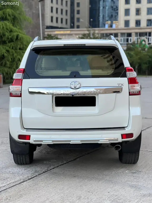 Toyota Land Cruiser Prado 2015 · 4.0 AT