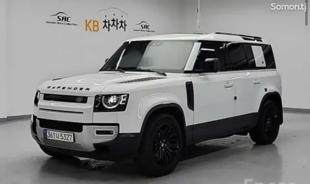 Land Rover Defender 2021 · 3.0 AT