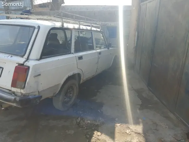 Lada (ВАЗ) 2104 1986 · 1.5 MT