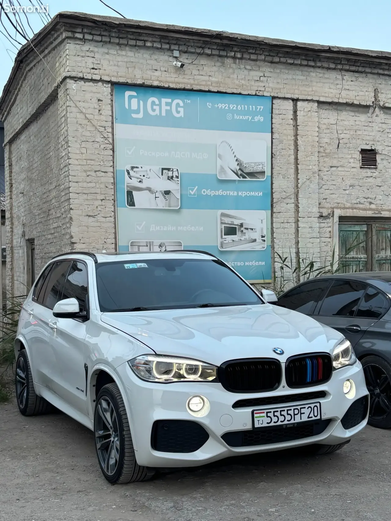 BMW X5 2015 · 3.5 AT