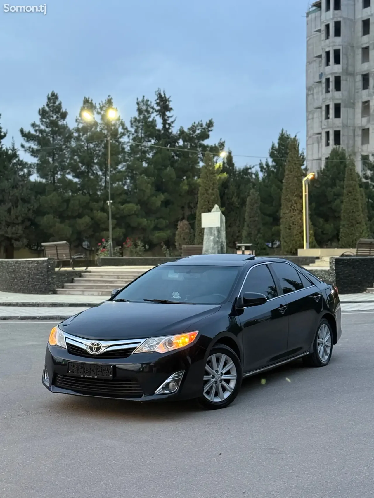 Toyota Camry 2012 · 3.5 AT