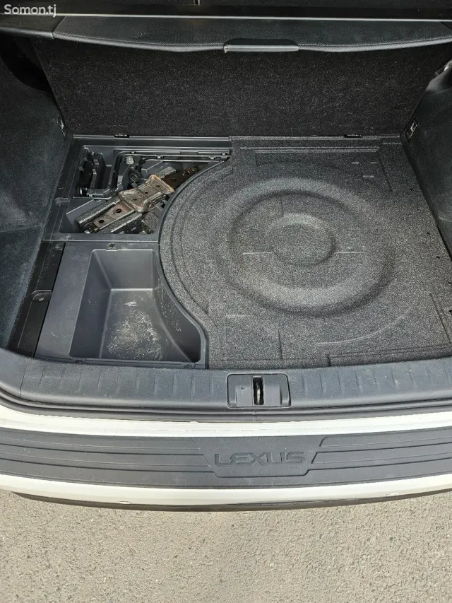 Lexus RX series 2013 · 3.5 AT