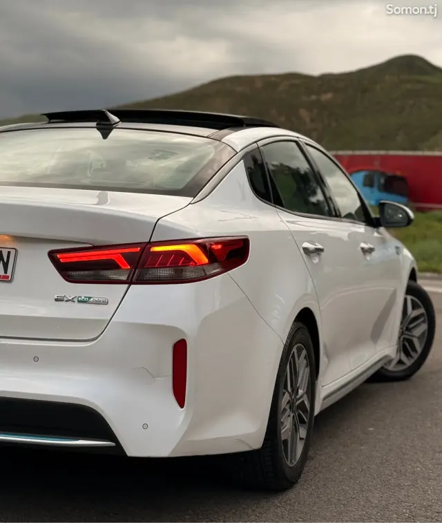Kia Optima 2020 · 2.0 AT