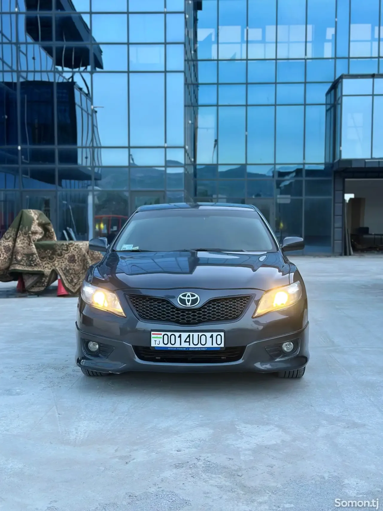 Toyota Camry 2011 · 2.5 AT
