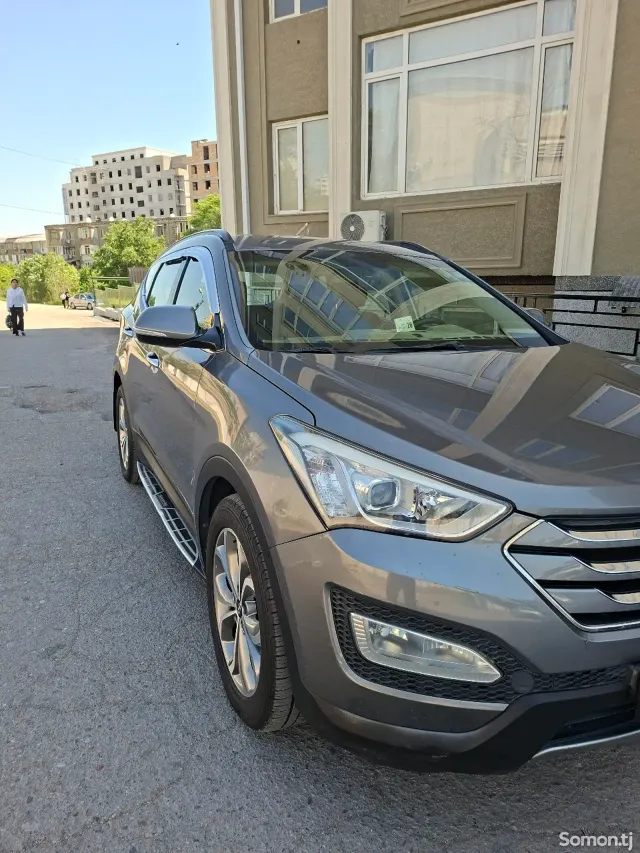 Hyundai Santa Fe 2014 · 2.0 AT