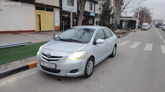 Toyota Belta 2008 · 1.1 AT