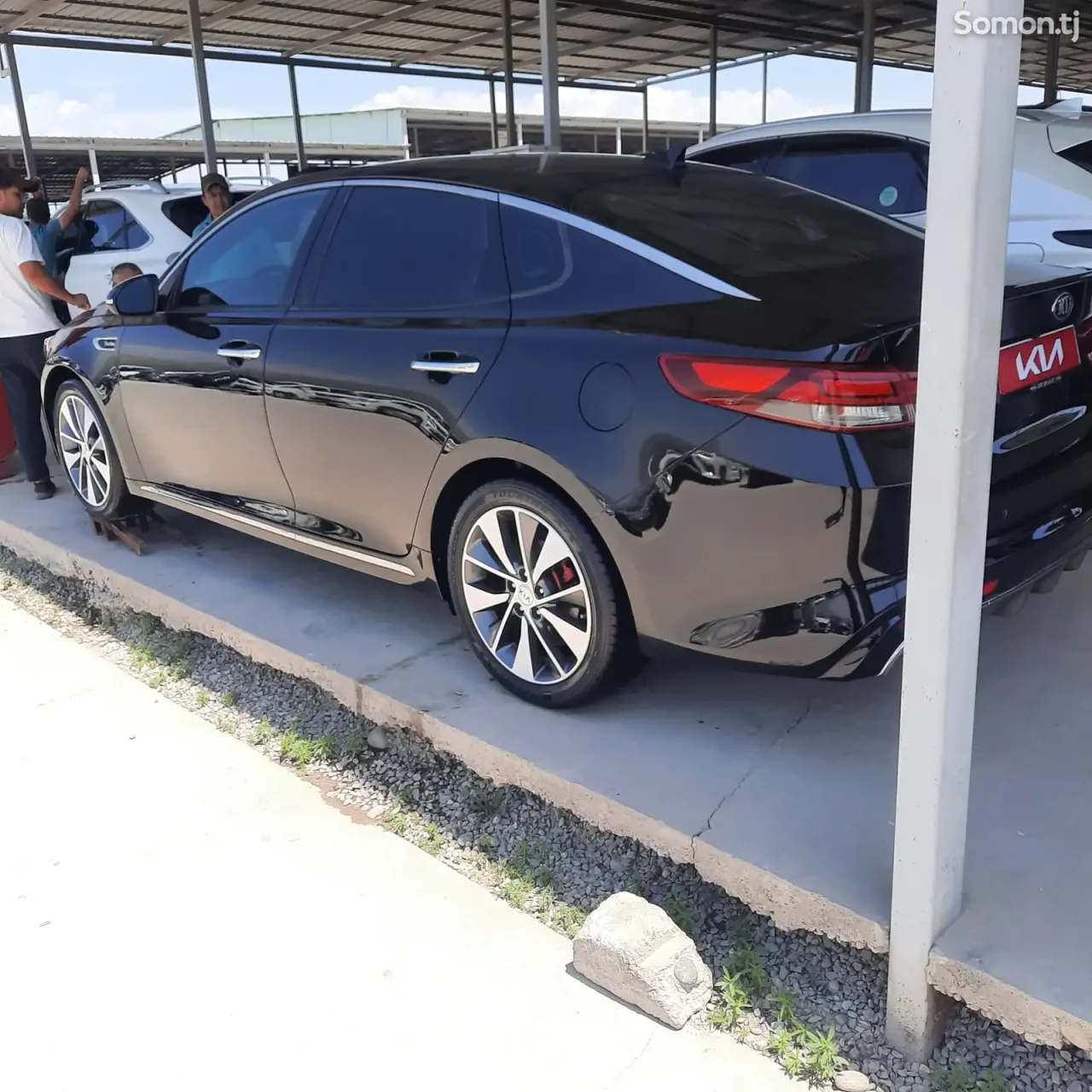 Kia Optima 2016 · 2.0 AT