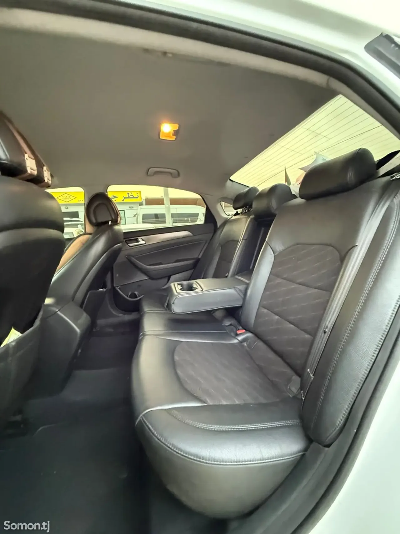 Hyundai Sonata 2014 · 2.4 AT