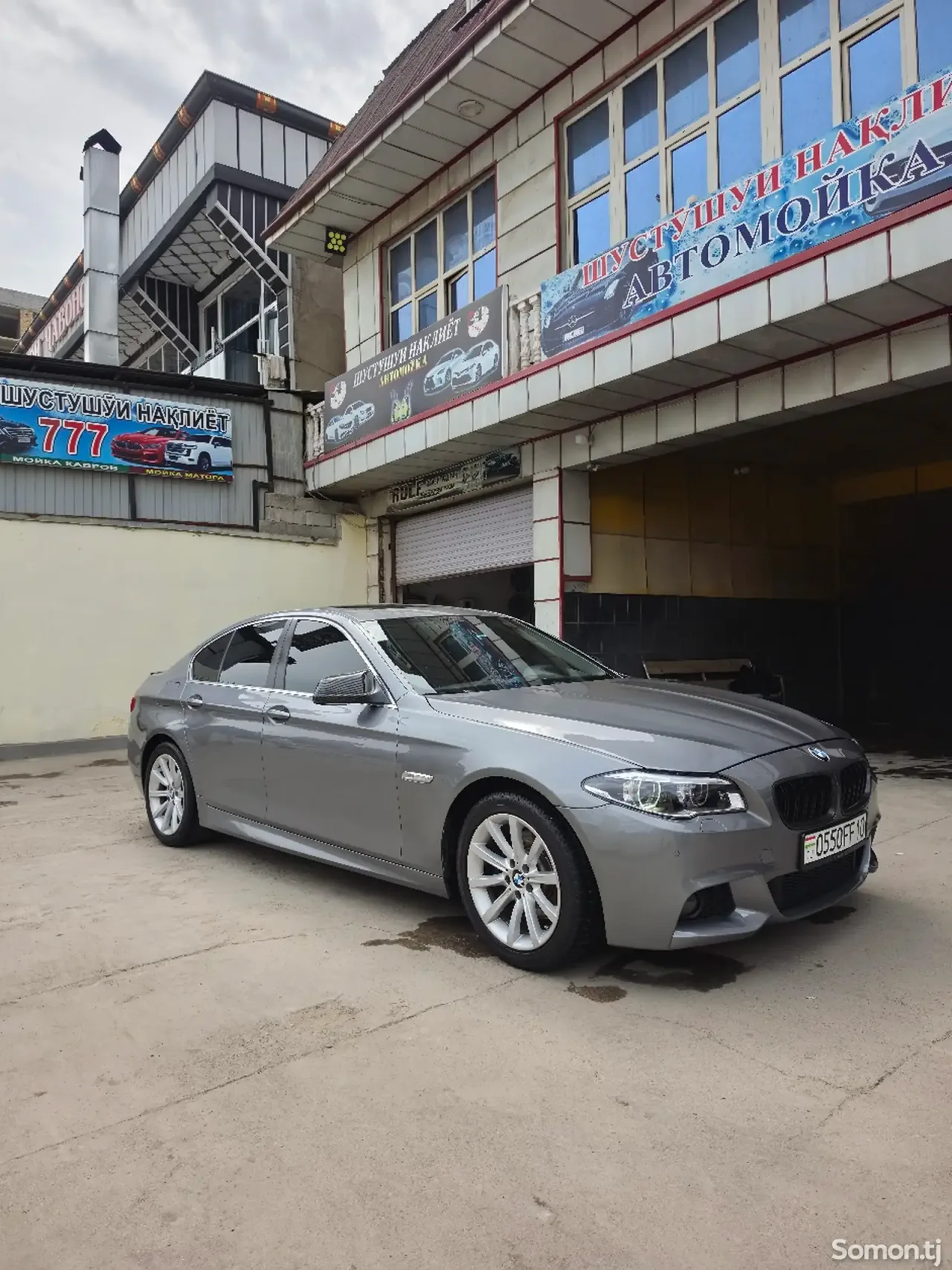 BMW 5 series 2012 · 2.0 AT