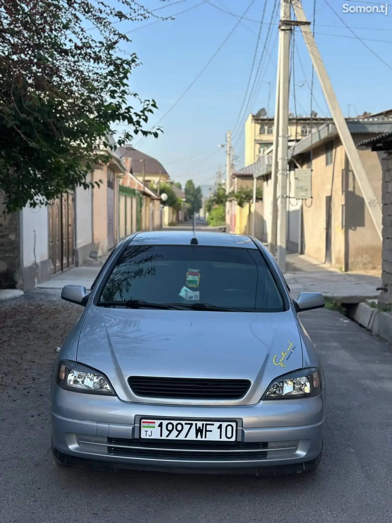 Opel Astra G 2000 · 1.6 MT